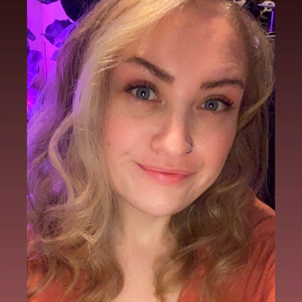 Meet your Posher, Carley